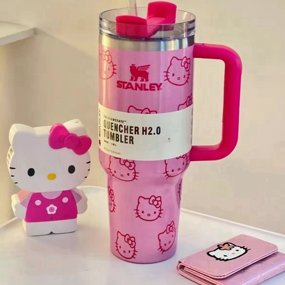 Hello kitty Stanley glitter - Picture 3 of 4